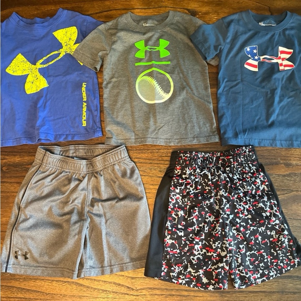 5 Under Armour Boys Size 4 3 T-Shirts & 2 Shorts Set